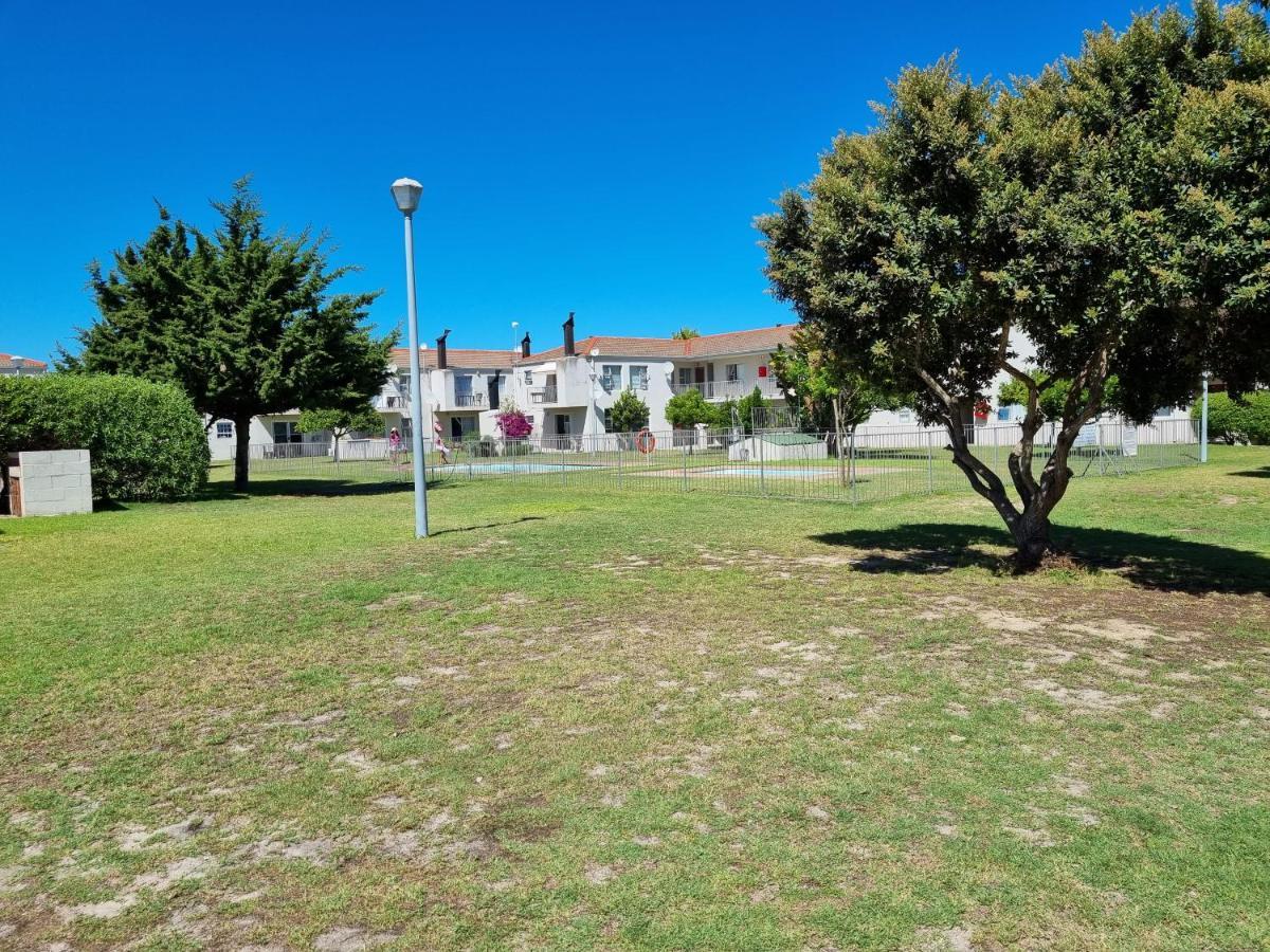 Modern Apartment Close To Kite Beach Langebaan Exteriör bild
