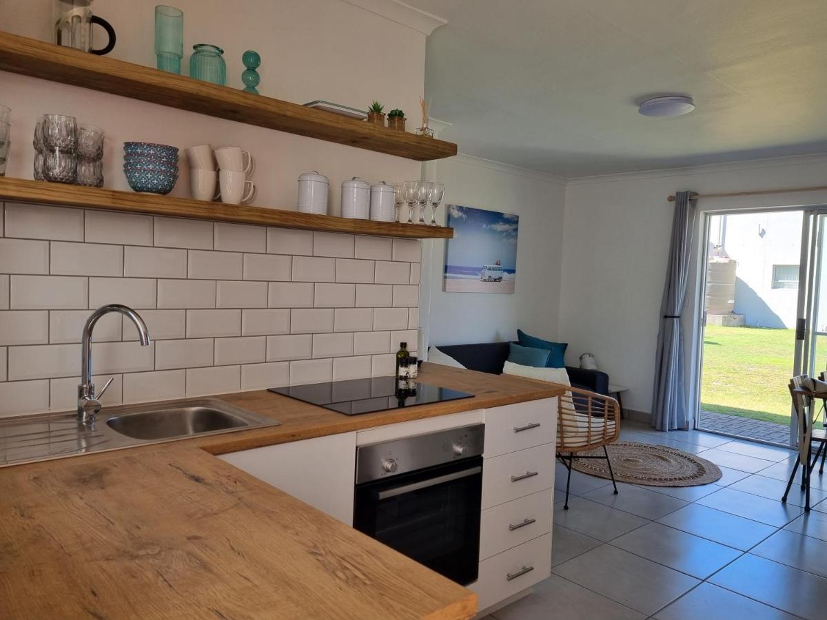 Modern Apartment Close To Kite Beach Langebaan Exteriör bild