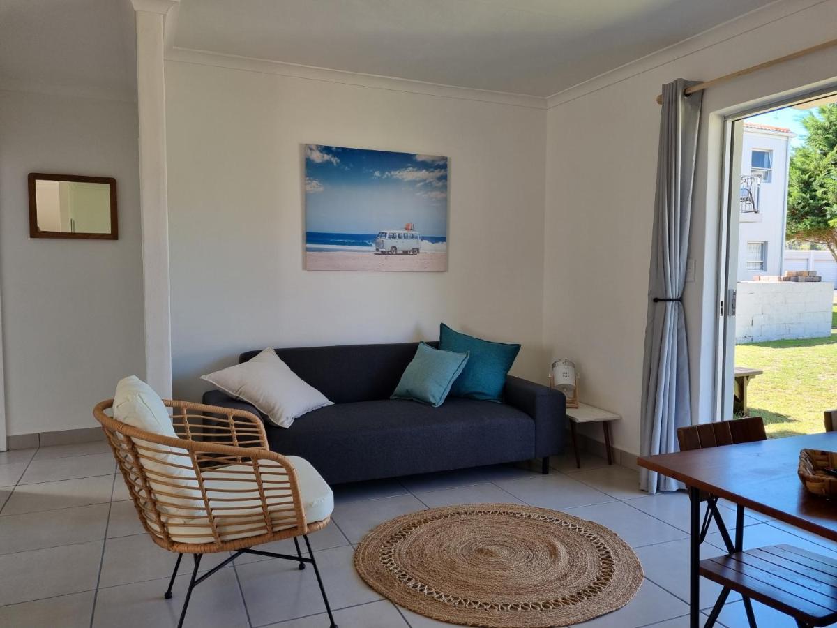 Modern Apartment Close To Kite Beach Langebaan Exteriör bild