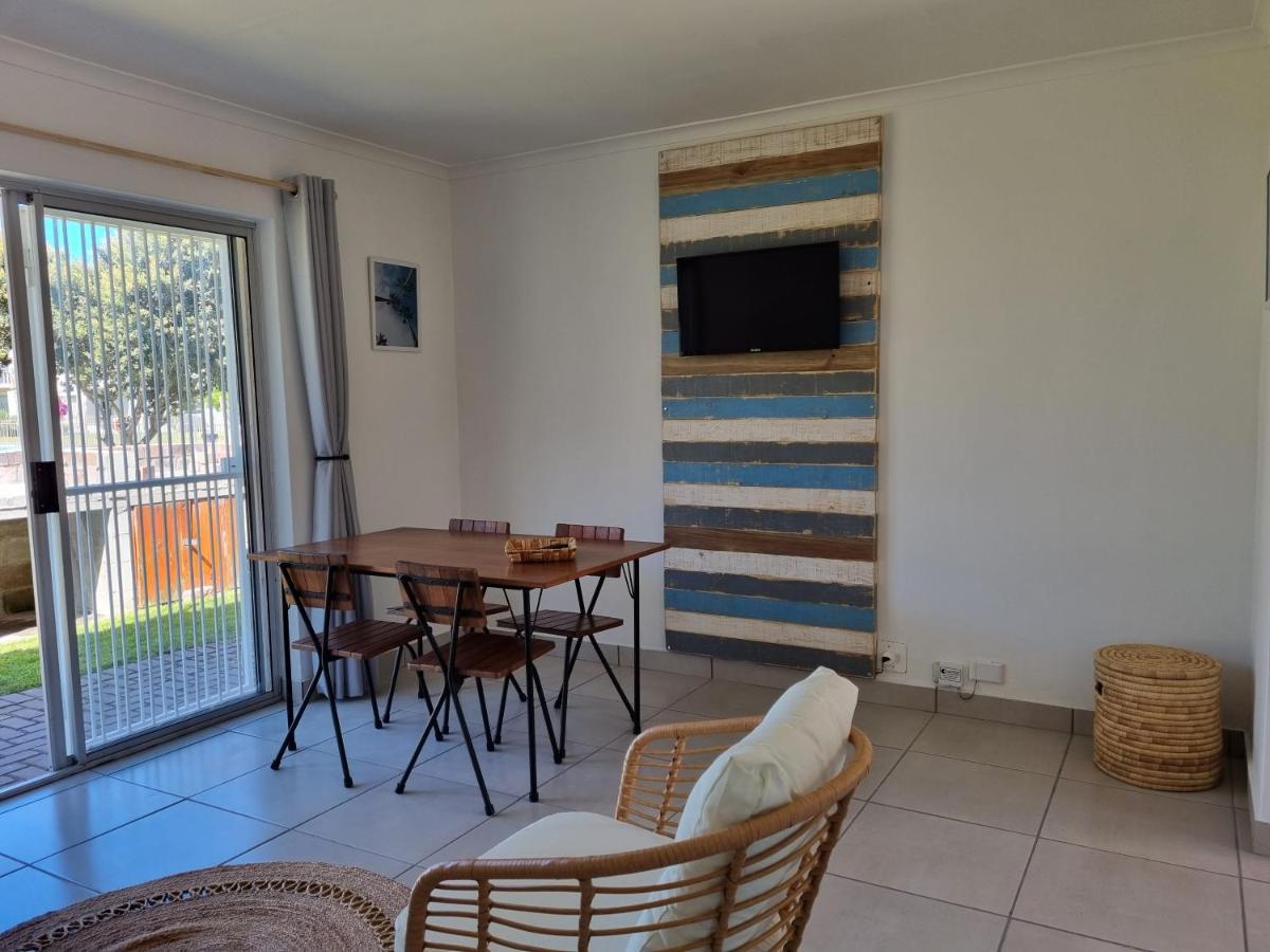 Modern Apartment Close To Kite Beach Langebaan Exteriör bild